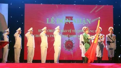 Đoàn thanh niên Bộ Tư lệnh CSCĐ đón nhận Huân chương Bảo vệ Tổ quốc hạng Ba