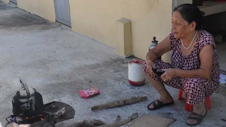 Những bệnh nhân tuổi gần đất xa trời ở 'làng phong'