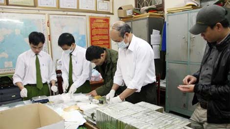 Những tấm gương Cảnh sát ‘Vì nước quên thân, vì dân phục vụ’