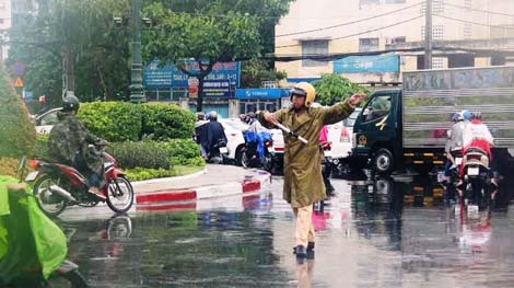 Xử lý nghiêm những hành vi chống đối Cảnh sát giao thông