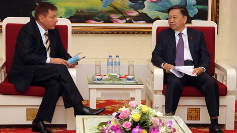 Thứ trưởng Tô Lâm tiếp Đại sứ đặc mệnh toàn quyền Ukraine