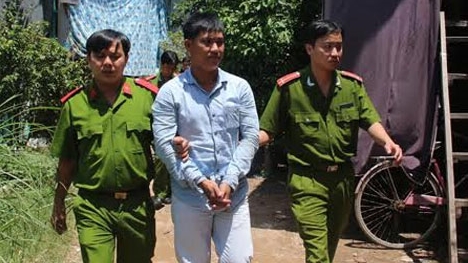 Câu kết với giám đốc lừa đảo chiếm đoạt trên 27 tỷ đồng