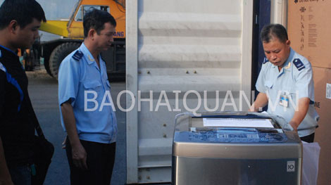 Cục Hải quan thu ngân sách trên 10.000 tỷ đồng