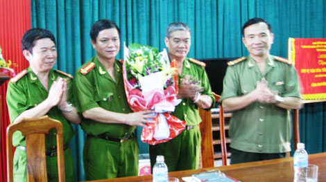 Giữ bình yên cho vùng đất cát