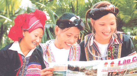 Hoàn thiện chính sách hỗ trợ đồng bào dân tộc thiểu số