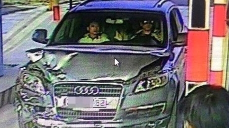 Tạm giữ hình sự tài xế xe Audi tông hai mẹ con trên cao tốc Nội Bài- Lào Cai 