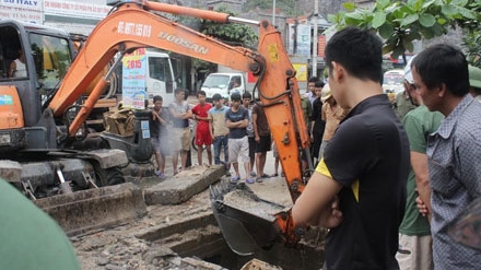 Quảng Ninh mưa lớn, một người bị lũ cuốn trôi