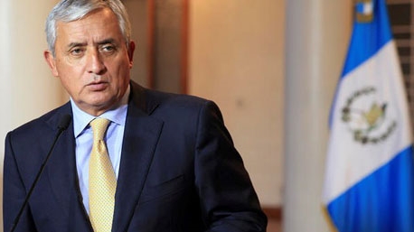 Tổng thống Guatemala bị tước quyền miễn trừ