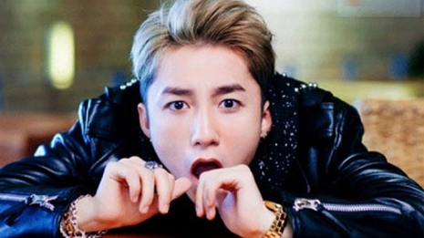 Học ứng xử trước khi làm nghệ thuật