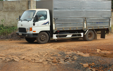 Mất 100 triệu mỗi ngày vì xe né trạm thu phí