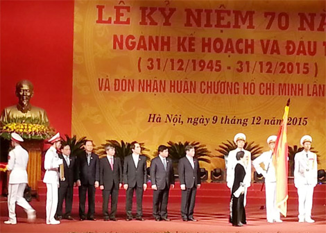 Ngành Kế hoạch và Đầu tư đón nhận Huân chương Hồ Chí Minh