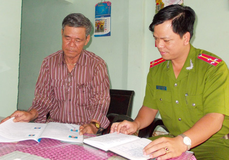 Tổ trưởng dân phố cứu giúp hàng trăm nạn nhân bị tai nạn giao thông