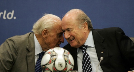 Chủ tịch FIFA Sepp Blatter chính thức bị FBI điều tra 