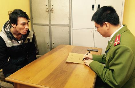 Tiết lộ những tình tiết lạnh người về vụ giải cứu 2 cháu bé bị kẻ ngáo đá bắt cóc 