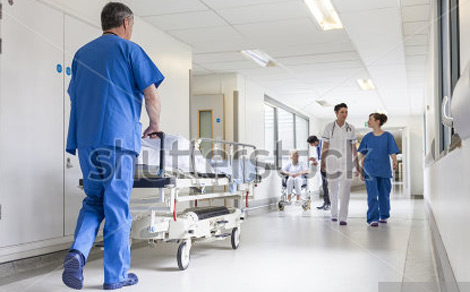 Phòng khám đa khoa sử dụng người không có chứng chỉ  chuyên môn 