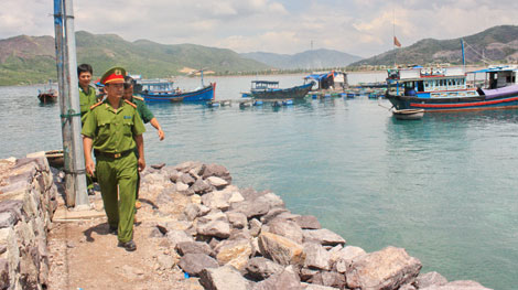 Vẫn cảnh giác dù bão Hagupit suy yếu thành áp thấp nhiệt đới