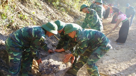 “Tấm khiên thép” nơi phên giậu cực Tây Tổ quốc
