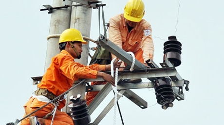 Dư luận lại xôn xao vì điện rục rịch tăng giá