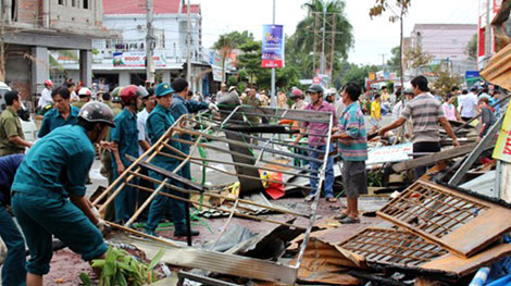 Hỗ trợ mỗi hộ dân bị thiệt hại 10 triệu đồng