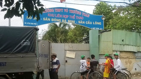 Học sinh lớp 5 chết đuối trong hồ bơi