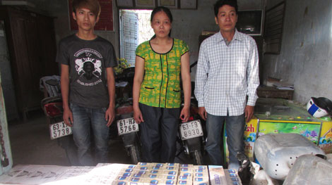 Bắt giữ nhiều vụ buôn bán hàng lậu, hàng cấm