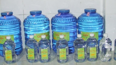 Đình chỉ cơ sở sản xuất rượu 'Côộc toóc'