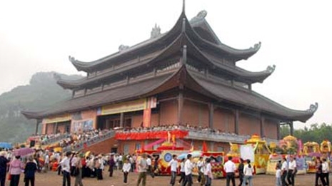 Khai hội chùa Bái Đính