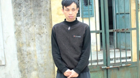 Đoạt mạng hàng xóm vì bị ép uống rượu trong tiệc cưới