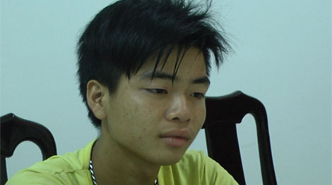 Bắt đối tượng trộm 21 triệu đồng trên cabin xe ôtô