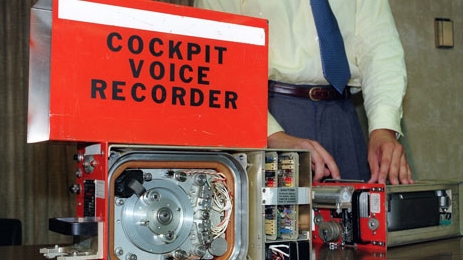 Đã phân tách được 150 mẫu ADN của nạn nhân rơi máy bay ở Pháp