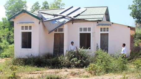 Huyện A Lưới yêu cầu sửa chữa, nâng cấp nhà ở khu tái định cư thủy điện A Lin