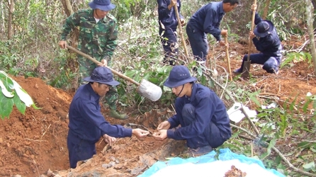 Tăng cường phối hợp tìm kiếm hài cốt liệt sĩ tại 3 tỉnh Nam Lào