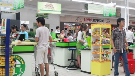 Ngăn chặn giá cả rục rịch tăng theo giá xăng