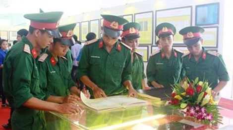 Tổ chức triển lãm về Hoàng Sa, Trường Sa tại Nghệ An