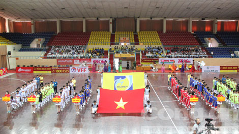 Giải bóng đá trẻ em có hoàn cảnh đặc biệt năm 2015