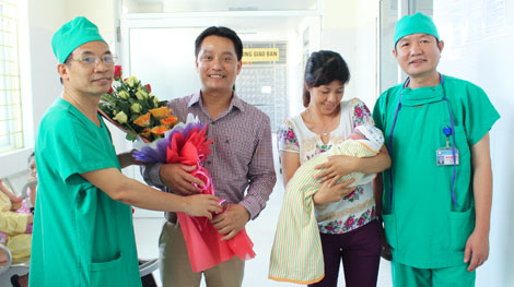 Ca thụ tinh nhân tạo đầu tiên thành công tại Bệnh viện Sản Nhi Quảng Ninh