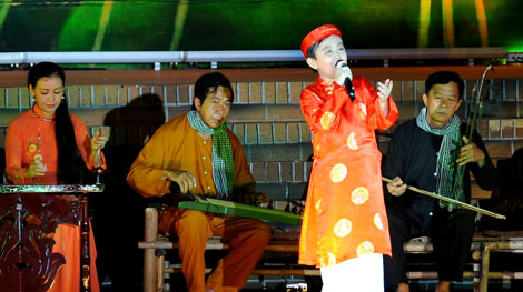 Đưa đờn ca tài tử đến với thiếu nhi