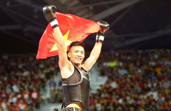 Bơi lội không vàng, Wushu liên tiếp lập công