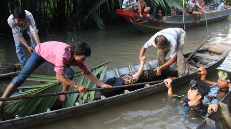 Liên tiếp xảy ra tai nạn thương tâm trên sông