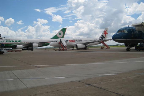 Đề nghị làm rõ nguyên nhân can nhiễu tần số điều hành bay