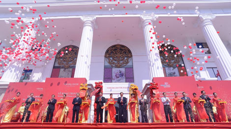 Warburg Pincus đầu tư thêm 100 triệu USD vào Vincom Retail