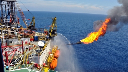 Hụt thu từ dầu thô khiến thu ngân sách không đạt kế hoạch