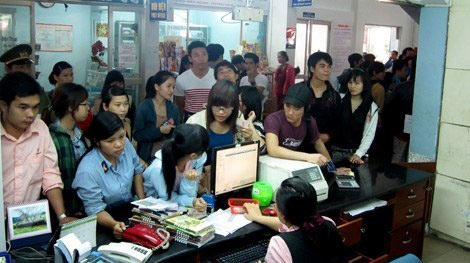 Từ 1/9, hành khách có thể tự in vé đi tàu