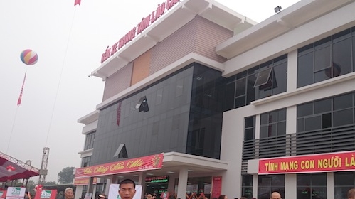 45/46 doanh nghiệp vận tải khách Lào Cai từ chối về bến xe mới