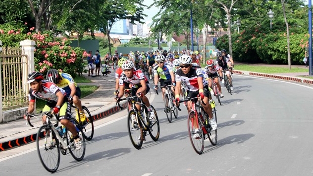 Sôi nổi giải đua xe đạp truyền thống TP Hồ Chí Minh
