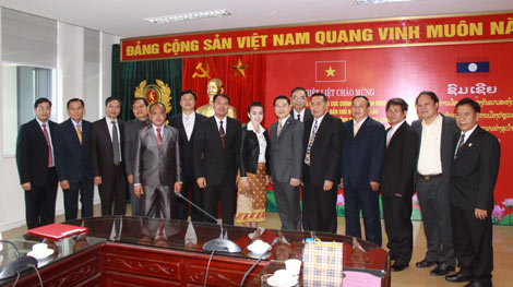 Tổng cục Chính trị CAND Việt Nam tiếp, làm việc với Đoàn đại biểu Tổng cục Chính trị Bộ An ninh Lào