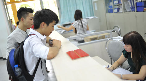 Vì sao các trường đang có nguy cơ 'cạn kiệt' nguồn tuyển?