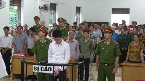 Sát hại cô giáo rồi đốt xác phi tang