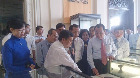 Giới thiệu Hoàng thành Thăng Long qua các hiện vật