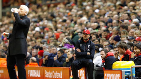 Jurgen Klopp cảm thấy "cô đơn" tại Anfield